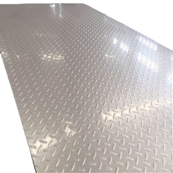 ASTM A36 Hot Rolled Black Chequered Carbon Steel Sheet/Checkered Plate
