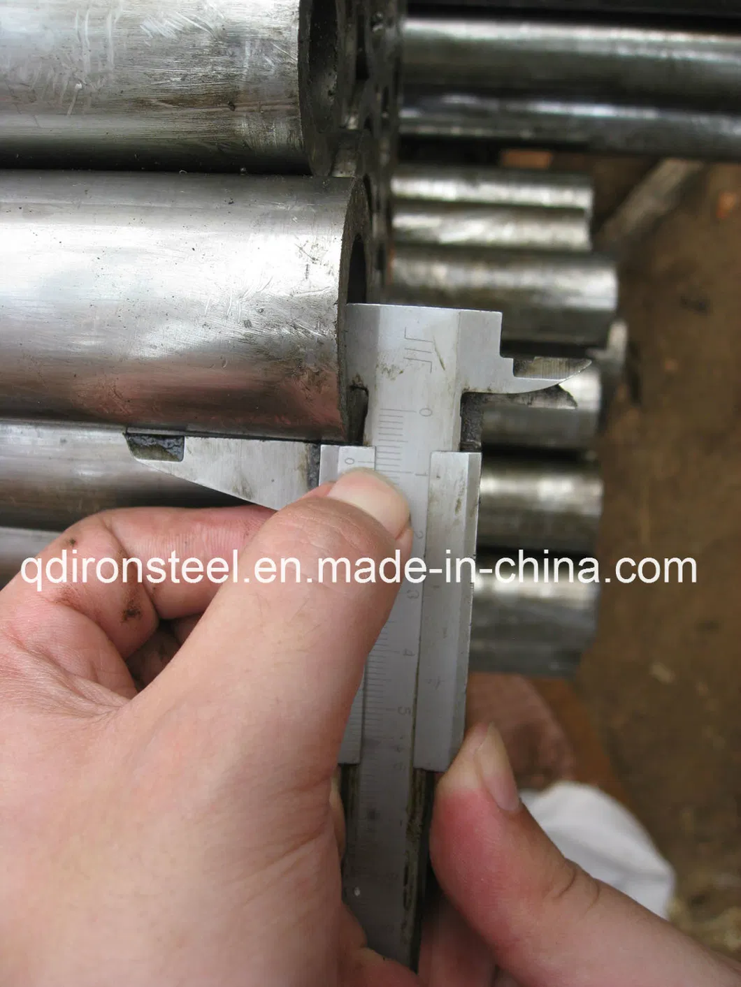 En Standard/DIN Standard Cold Rolled Cold Drawn Precise Seamless Steel Pipe with Tolerance +/-0.1mm